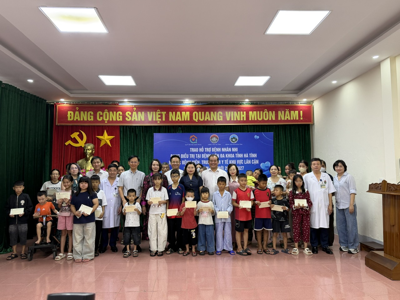CÓ NHỮNG CUỘC GẶP MANG TÊN YÊU THƯƠNG - TS.Bùi Mạnh Cường